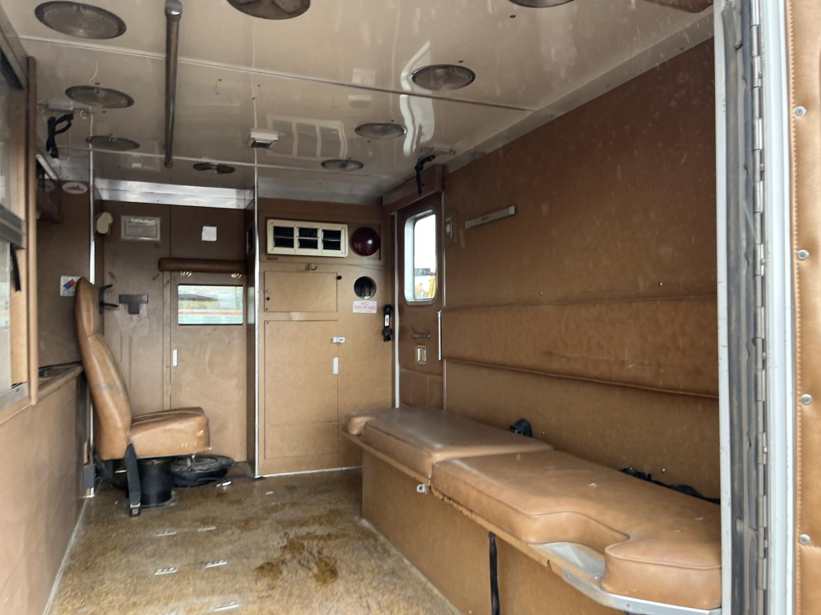 ./imagenes/INVOICE/2019/1948/FORD E350 (7).JPG